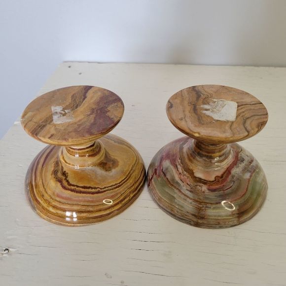 Swirled Onyx Marble Polished Stone Candlestick Holders Carved in Pakistan - Picture 2 of 11